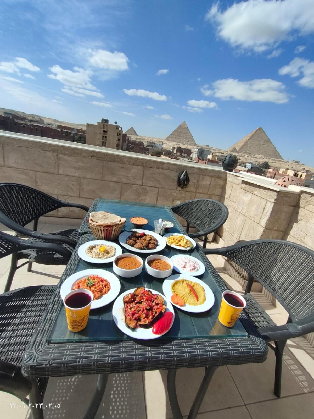 Hassan Pyramids Hotel Kafrat al Jabal Exterior photo