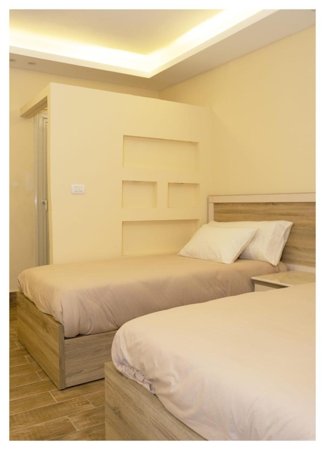 Hassan Pyramids Hotel Kafrat al Jabal Exterior photo